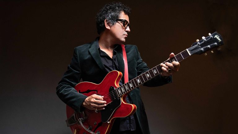 A.J. Croce Presents CROCE PLAYS CROCE