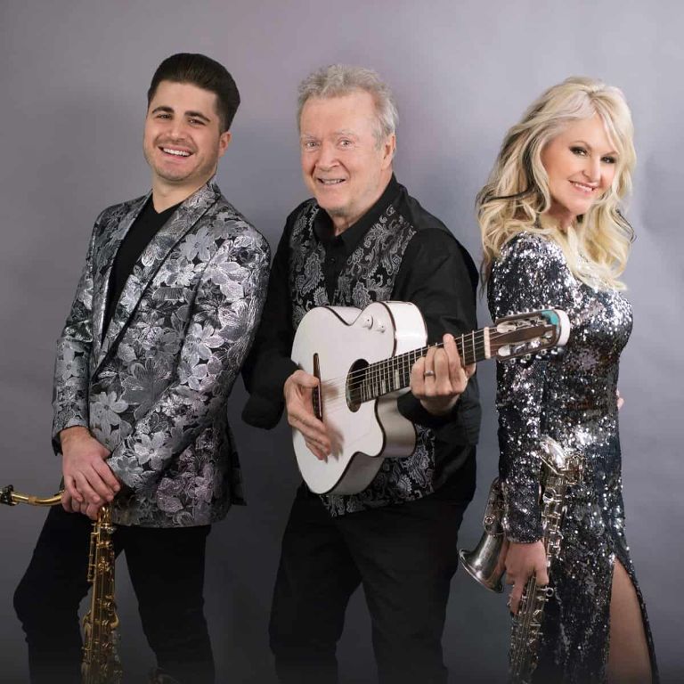 A Peter White Christmas with Mindi Abair & Vincent Ingala